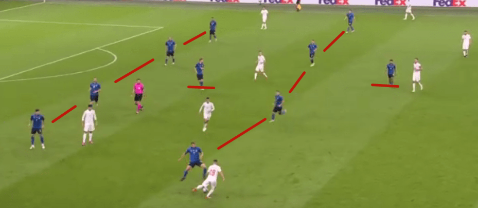  法兰克福防守反击战术奏效客场拿下科隆