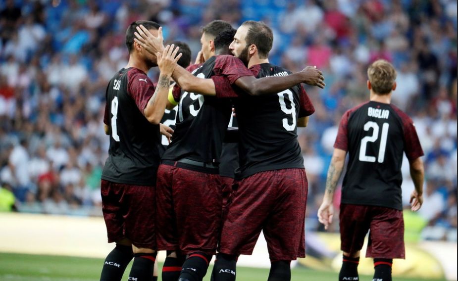  AC米兰新援前锋首秀破门，助球队逆转击败恩波利